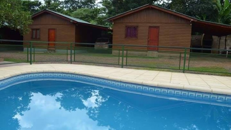 Puerto Iguazú, Misiones. Cabañas Josesito 