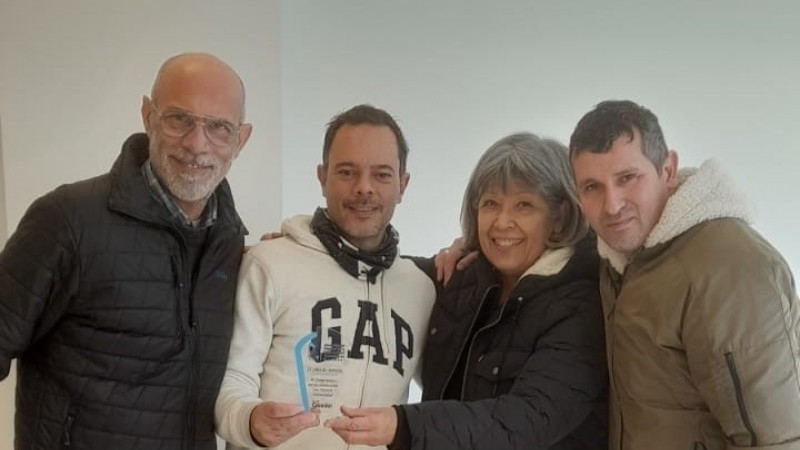 Reconocimiento al compañero Facundo Siri por sus 25 años de servicio.