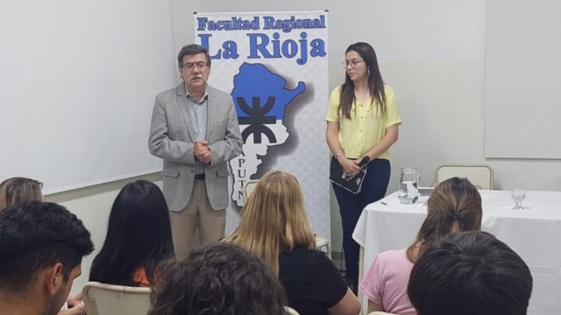 La Comisión Interna de la Facultad Regional La Rioja participó de una jornada Interuniversitaria junto  a integrantes de la  UNLaR