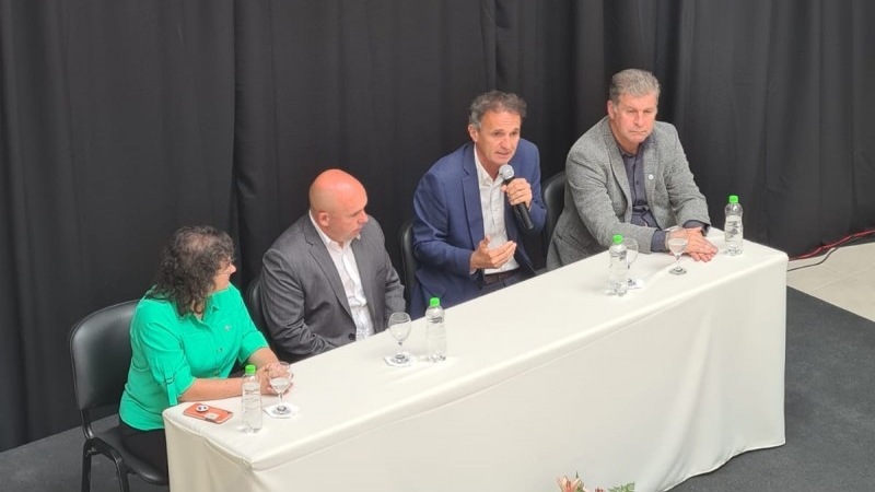 Inauguración del nuevo pabellón de aulas y laboratorios de la Facultad Regional de Chubut