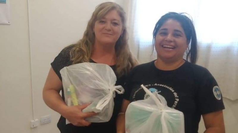 La APUTN entrega el subsidio por escolaridad en la Facultad Regional Córdoba