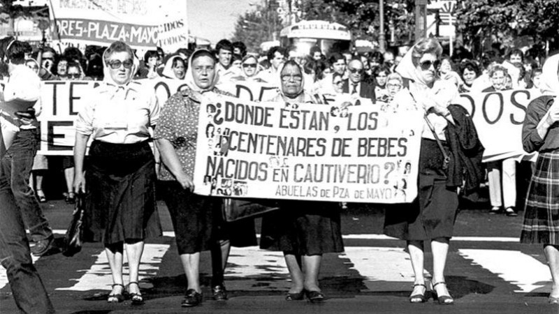 La APUTN celebra la restitución del nieto 132