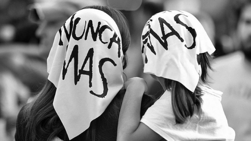 24 de Marzo  - Todo está guardado en la Memoria - 