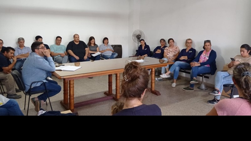 Asamblea Nodocente en la Facultad Regional Trenque Lauquen