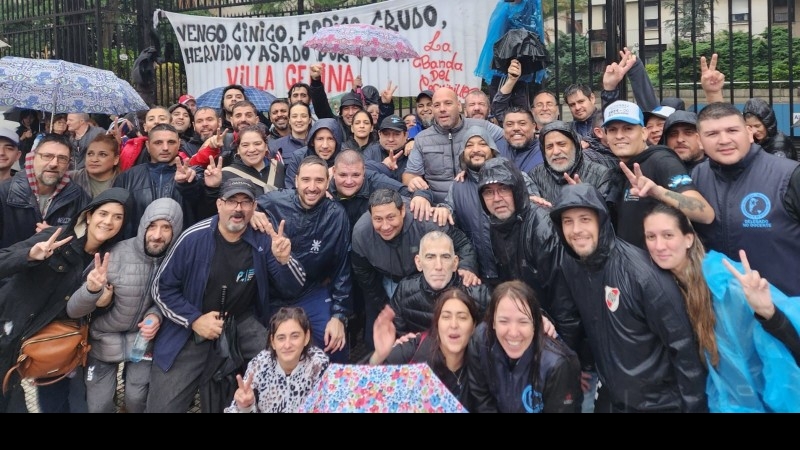 La Agrupación Celeste y Blanca N°2 estuvo presente en la Plaza de Mayo