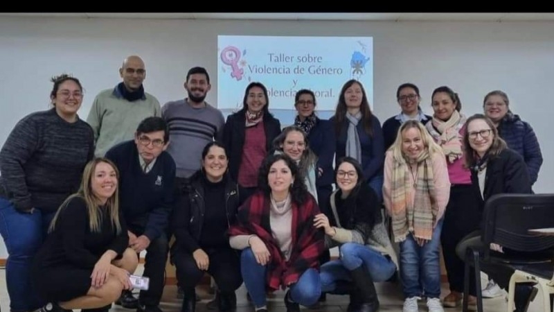 Taller sobre Violencia de Género y Violencia Laboral en FR Reconquista