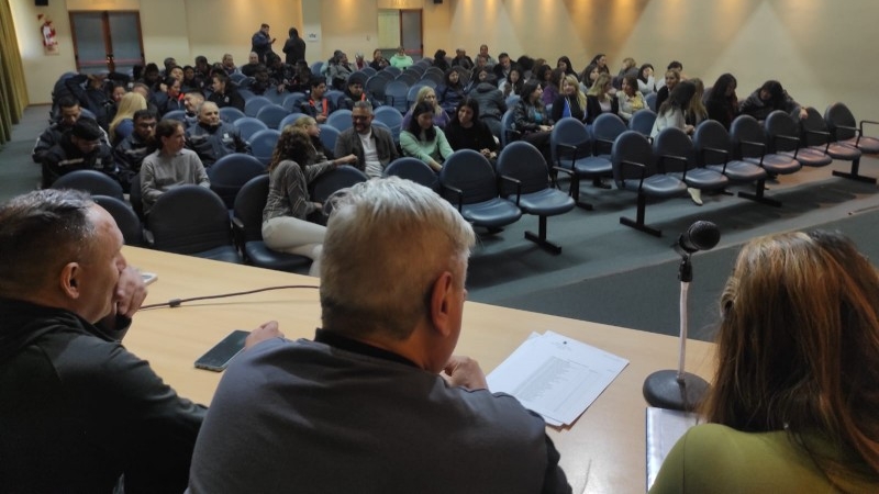 Asamblea Nodocente de base en la Facultad Regional Córdoba
