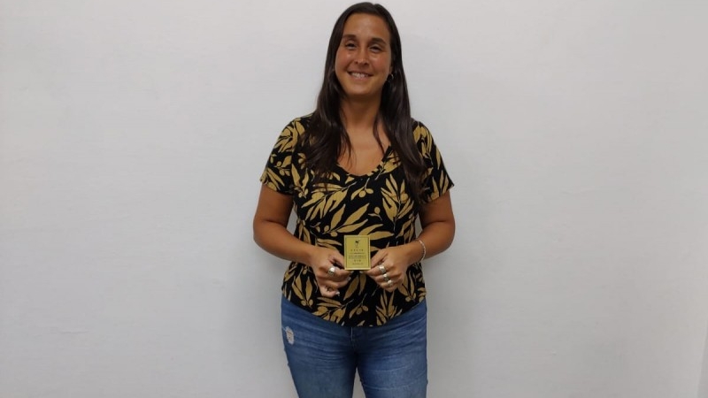 Reconocimiento a la compañera Lorena Trovato por sus 25 años de servicio